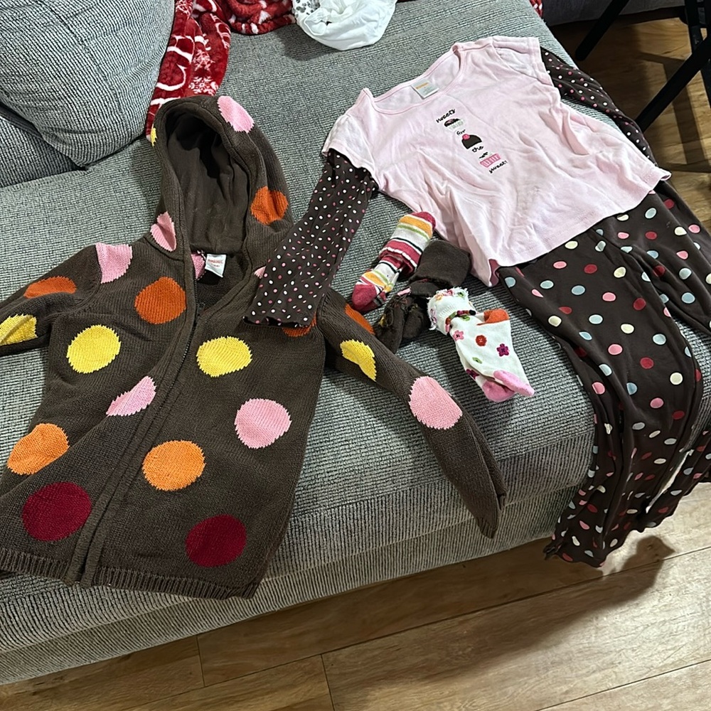 Girls Gymboree set